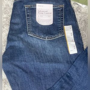 Brand New GOODFELLOW jeans! Men’s size 32x32 dark wash denim.